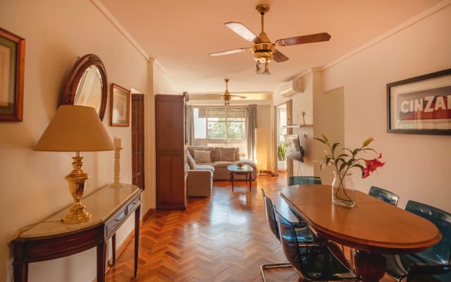 Perfect for groups: Spacious & bright apt in Buenos Aires - Picture 3