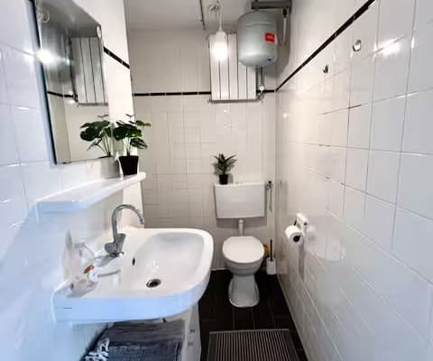 Bright Central Apartment in De Pijp