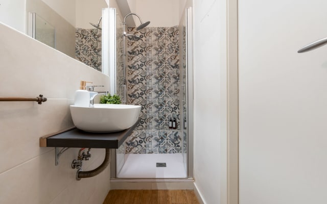 Very refined little apartment near the Vatican - Picture 10