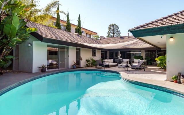 Klassische Mid-Century Modern Home + Pool im Herzen von LA 4BD/3BA - Foto 18