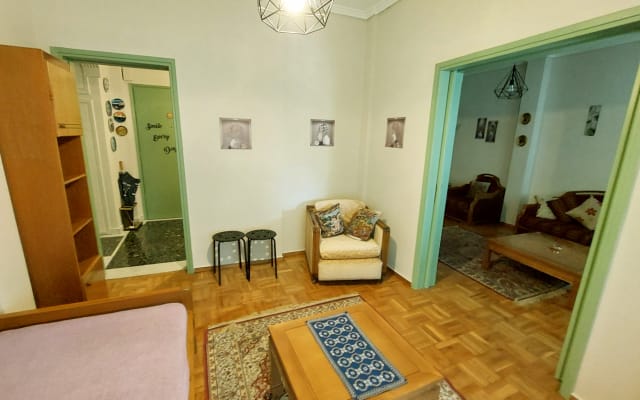 Sonia's SKG 3 Bedroom Apartment - Near Metro - Picture 7