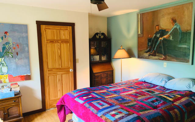 Two cozy private bedrooms with stunning view of cliffs or forest