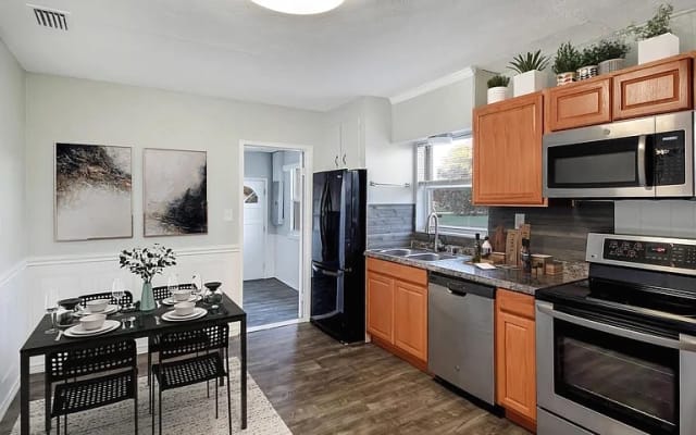 Short de bain facultatif - Surfers Island Hideaway