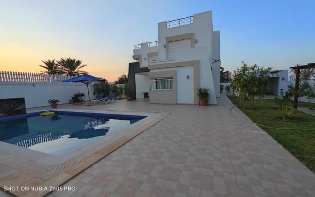 VILLA ALI