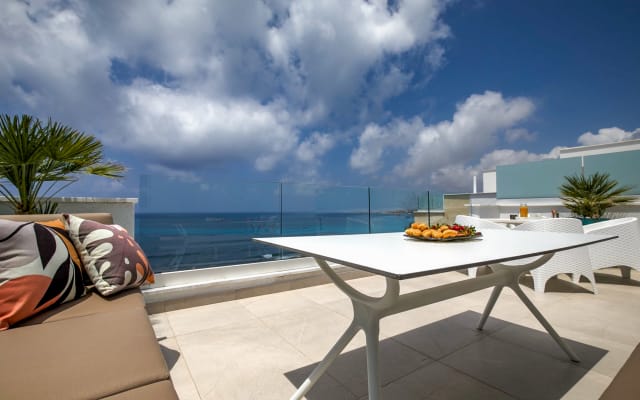 Increíble casa frente al mar con 4 plantas y vistas panorámicas. - Foto 16
