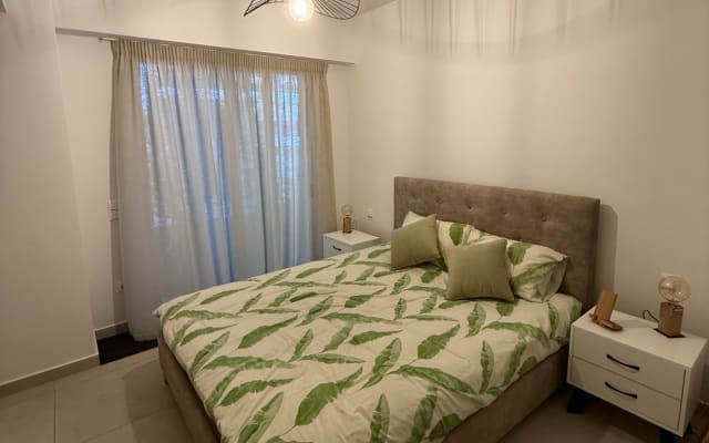  Quarto privado num apartamento contemporâneo com opção de vestuário