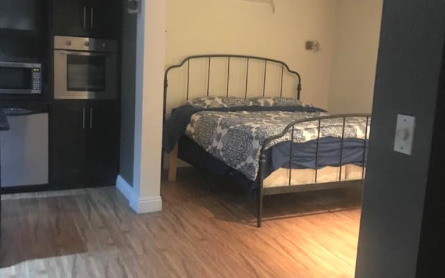 Spacious loft with all services centrally located and beautiful view.