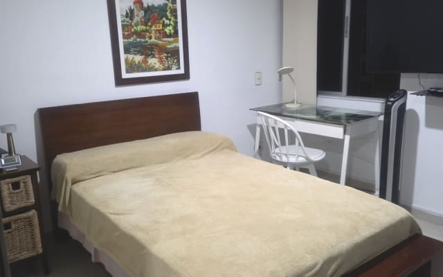 Tranquilidad y muy conveniente. Ubicado en El Nogal - Los Alme