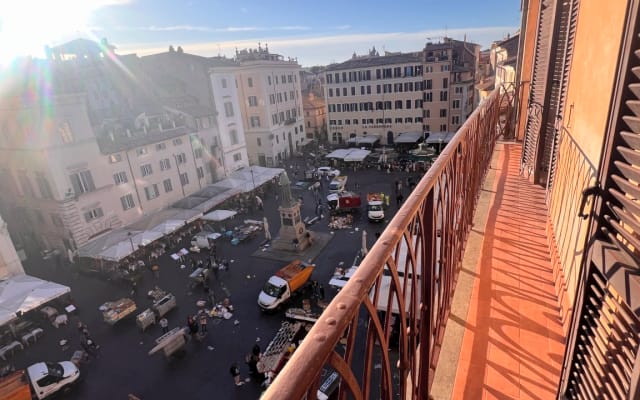 Annonce de Barbara sur misterb&b - view from triple bedroom and living-room