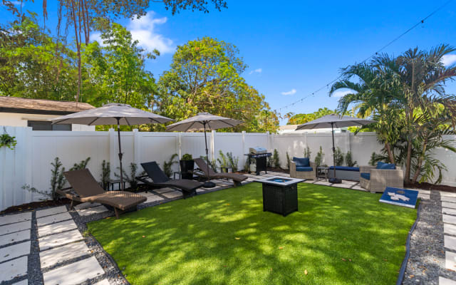 Tropical Getaway Huge Yard in der Nähe von Wilton Manors!