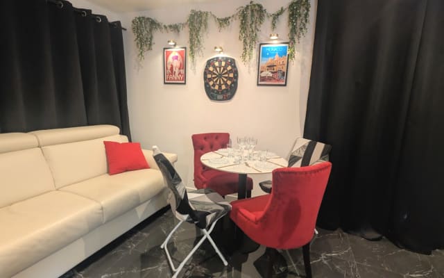 DRoom Menton - Spa privata, cinema e atmosfera divertente, ideale per coppie o amici - Foto 6