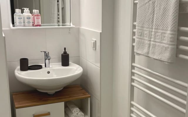 Wunderschöne 2-Schlafzimmer-Wohnung im Herzen von Wien - Foto 13