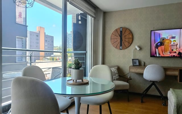 Like A Home - (Queen+Full)Beds + Balcon + Parking - 7thFloor