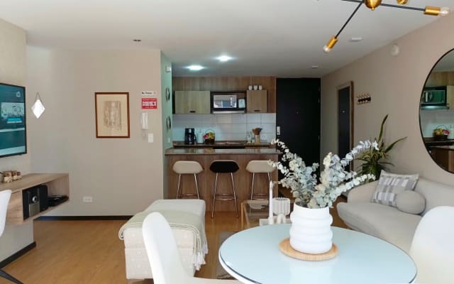 Enriques Inserat auf misterb&b - Área Social - Comedor - Entretenimiento - Cocina - Entrada