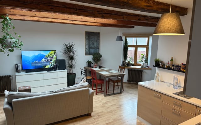 Gemütliches Loft nur wenige Schritte von der Nationaloper und der...