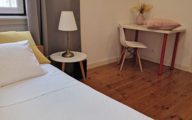 Stay with a Local near Marquês de Pombal