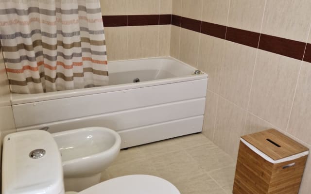 Rúbens Inserat auf misterb&b - WC