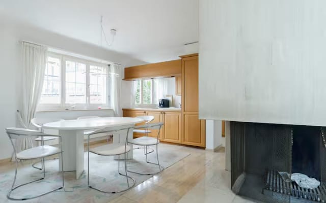 Fantástico apartamento maisonette com vista para o lago