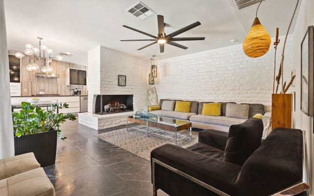 Canyon Chic at Speakeasy Hotel