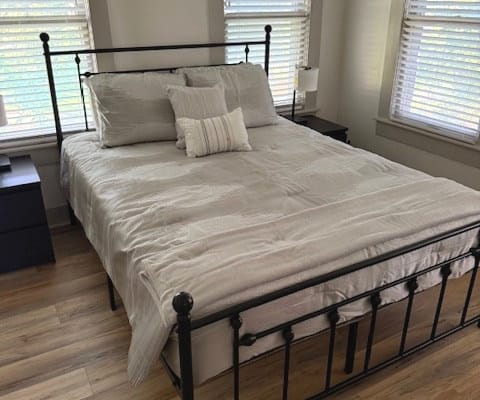Spacious Apartment beautifully complimenting our historic 1907 home.