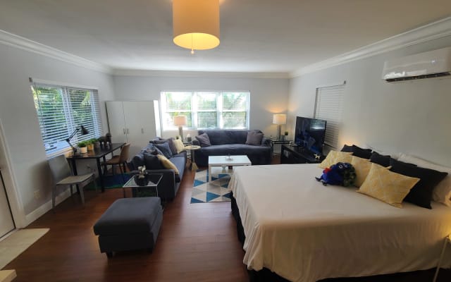 Wilton Manors Getaway