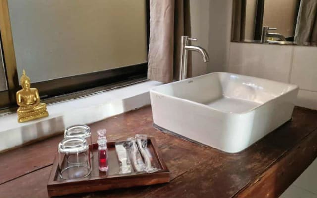 Gentleman's hotel and Woman's - Suite & Privates Wohnzimmer - ********