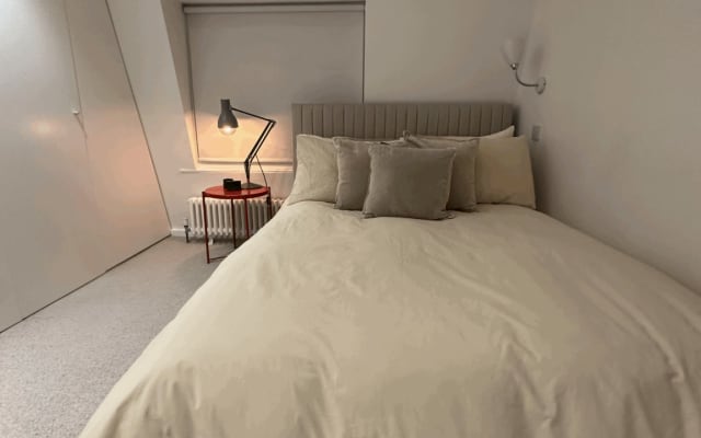 Share my bed and intimate space for a sleepover.