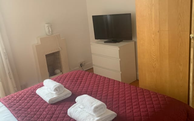 Apartamento tradicional cerca del centro de la ciudad