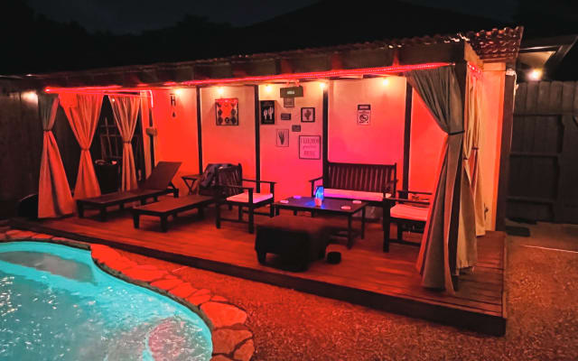 Private room in a cozy home in Southwest of Houston by Waz and Zak! - Picture 22