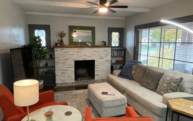 Bungalow confortable de 3 chambres à coucher dans le quartier ouest d'Akron - Photo 12