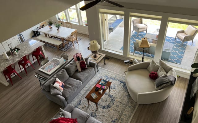 Chambre claire, propre et spacieuse