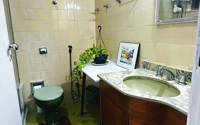 Quarto amplo com cama de casal em Ipanema - Picture 5