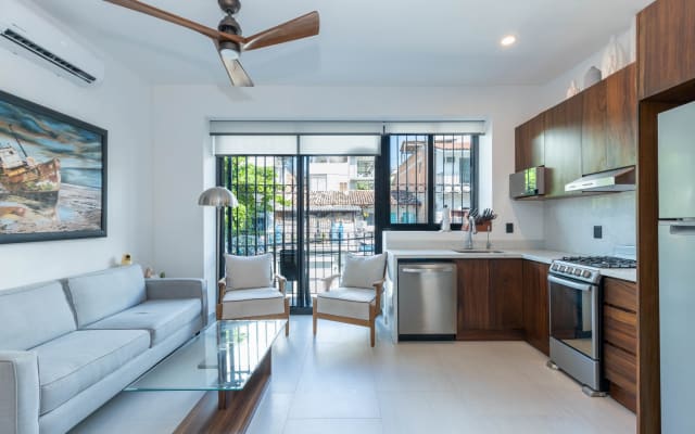 Neue 2 Br 2 Ba im Stadtzentrum.
