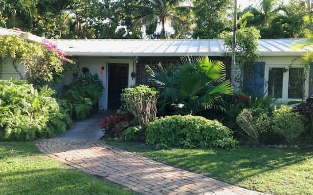 Una isla tropical con playas kilométricas