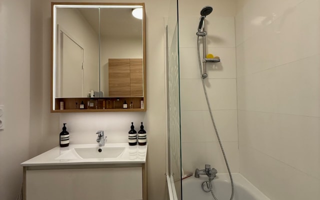 Annonce de Eddy Et Ludovic sur misterb&b - Notre salle de bain 🛁