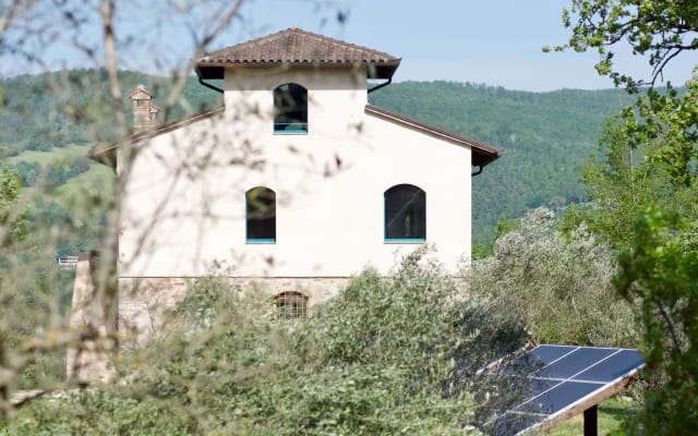 Agriturismo La Malcontenta and the Wolf, stay in Oasis
