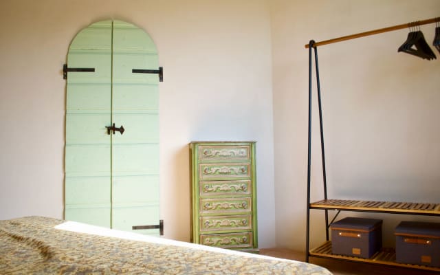 Agriturismo La Malcontenta and the Wolf, stay in Oasis