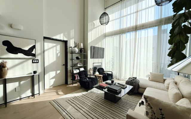 Central, Luxury Hollywood Penthouse W/Pool, Gym, Parking