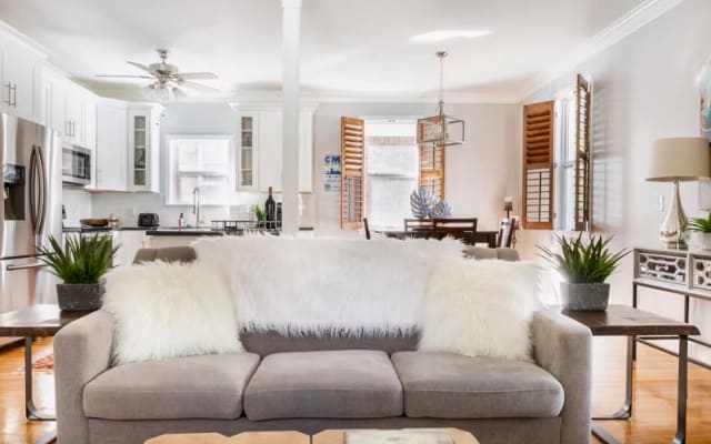 Un caldo benvenuto a Nashville con eleganza e raffinatezza