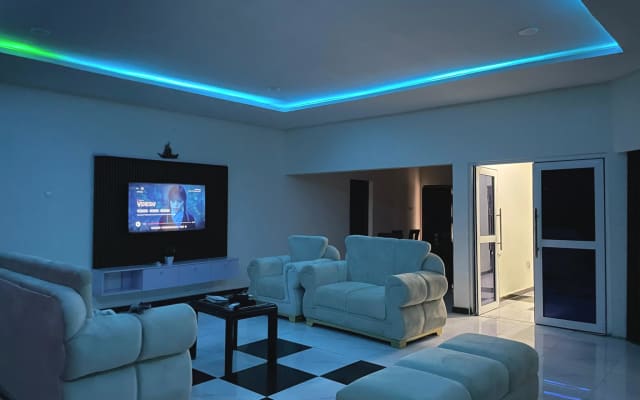 Newly Renovated 2-Bed Home. Almost Heaven.