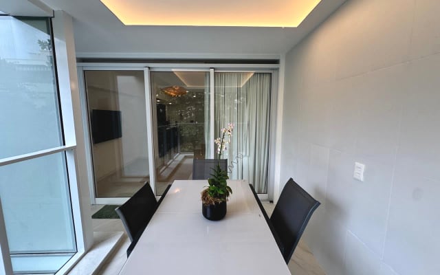 Brandneue Wohnung mit großem Balkon in Rio, in der Nähe von Ipanema...