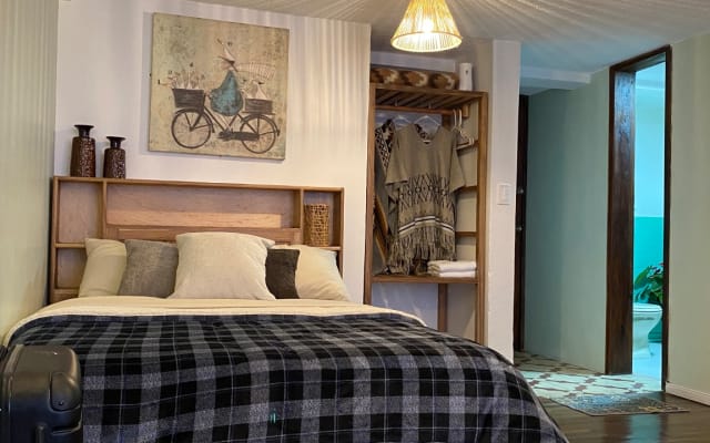 Suite acolhedora no centro de Baños de Agua Santa.