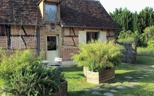 Your romantic, cosy and inclusive retreat in Sologne des etangs