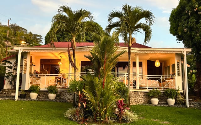 Bed and breakfast in a charming villa in Tahiti