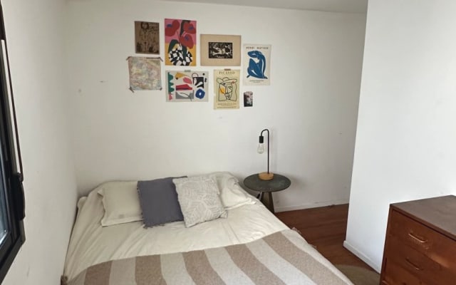 Quarto privado em Cordon
Excelente localização e muito confortável - Foto 12