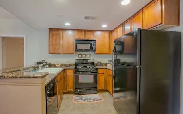 Résidence de luxe de 2 chambres à coucher / Emplacement privilégié au centre-ville Disponible dès maintenant - Photo 8