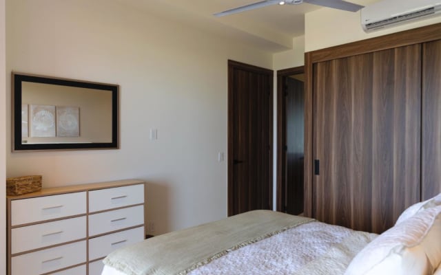 Nuevo Vallarta 2Bd/2Ba Luxus-Eigentumswohnung mit großer Terrasse + Pool...