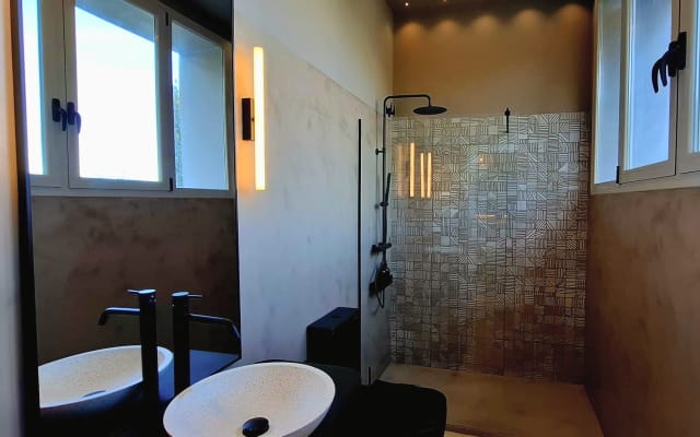 CalmaVista Gay Only - Horizon View Ensuite