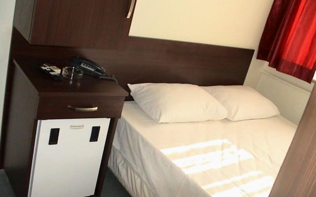 Estadia para famílias com quartos com vista para o mar e ambiente...