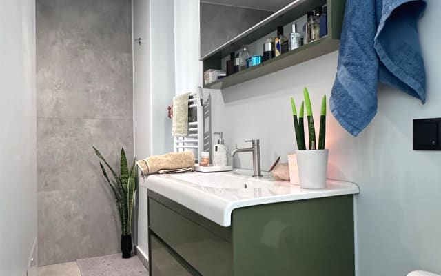 Uma penthouse luminosa que combina conforto e estilo - Foto 14